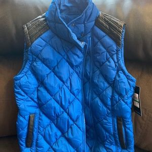 Women’s sleeveless vest